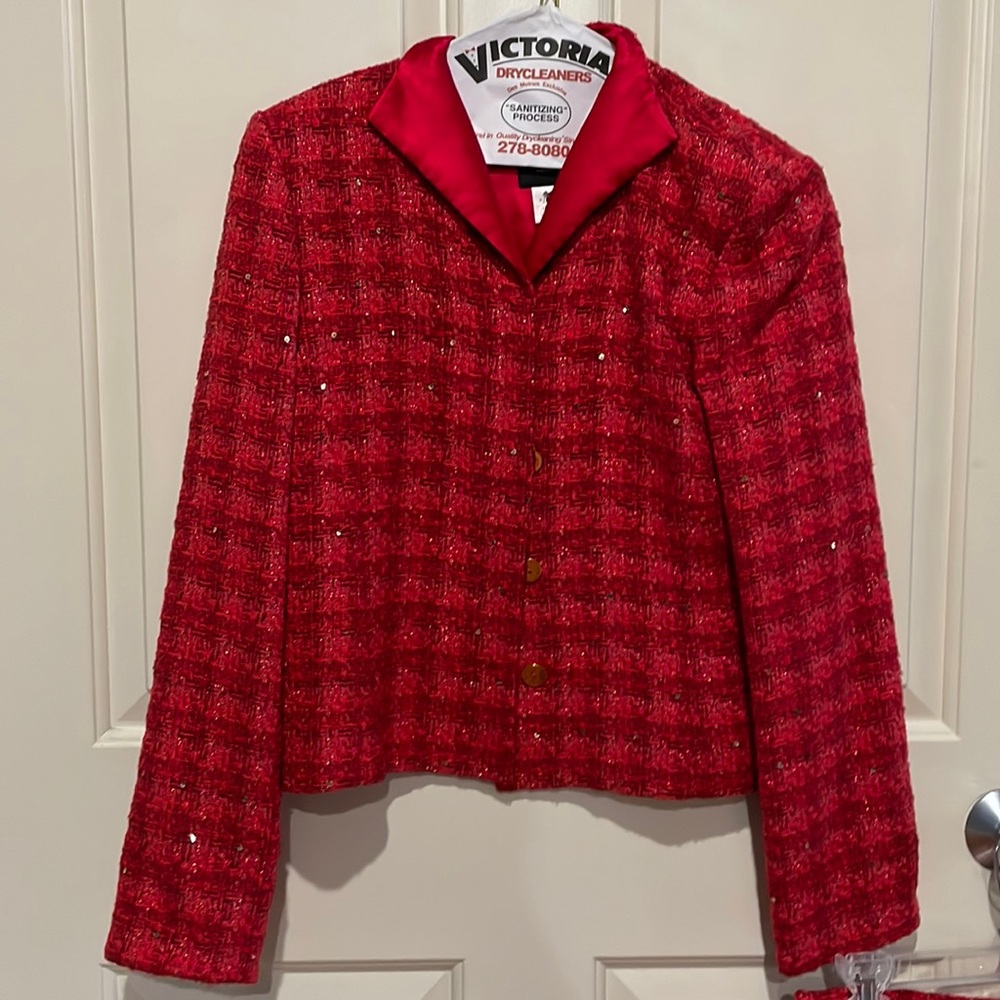 Vintage Doncaster Red Wool Suit/Skirt and Jacket/Size 6